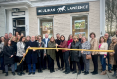 Houlihan Lawrence expands into Hudson Valley with grand opening of new office in Hudson